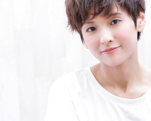 大人可愛い 20代30代小顔 ショートボブ丸み前下がりr