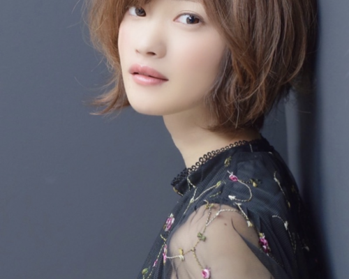 大人ショートボブ ボブウルフ 黒髪 20代30代40代