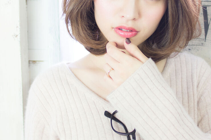 大人可愛い20代30代40代小顔ワンサイドショートボブ丸み前下がりf