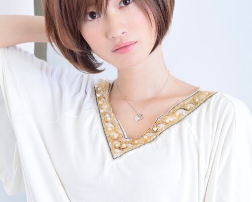 大人かわいい 上品×マロンベージュ ひし形ショートボブ