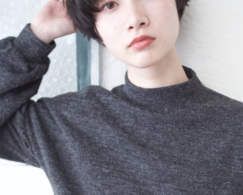 大人可愛い 20代30代小顔ワンサイド ショートボブ丸み前下がり1