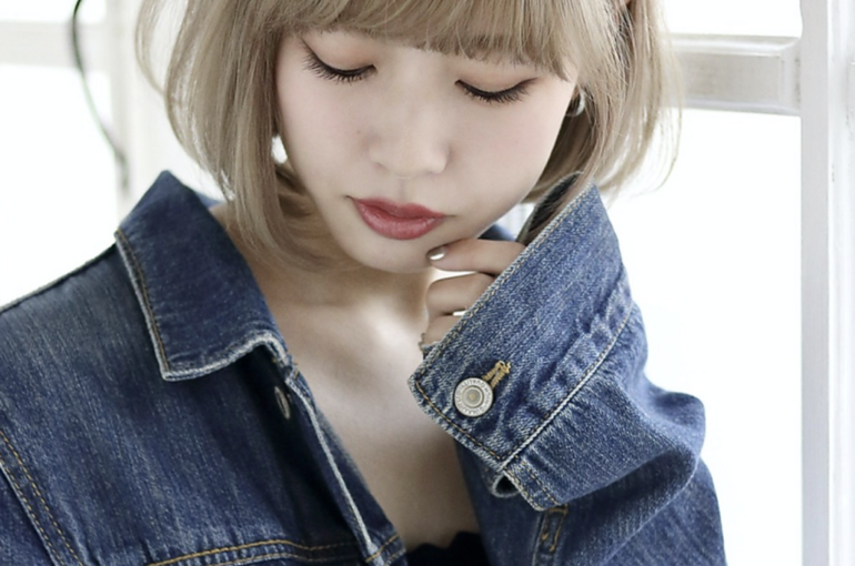 大人可愛い20代30代40代前下がりひし形小顔ボブ丸みショート