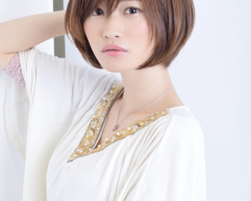大人可愛い 20代30代40代黒髪前下がりひし形小顔ボブ丸みショート