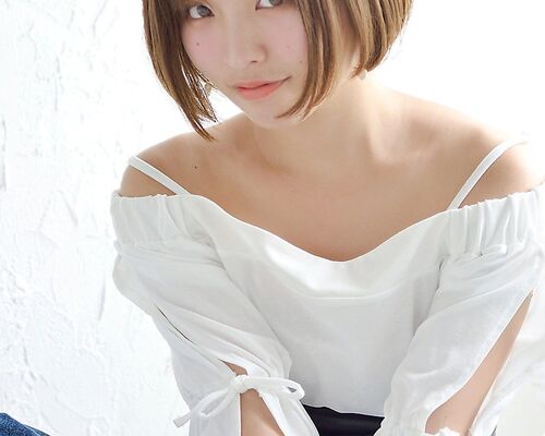 耳掛け 厚め前髪 ベージュ 大人かわいいナチュラルボブ