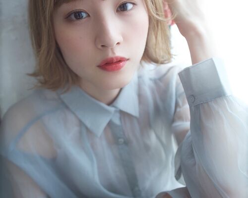 大人ガーリー:フェザーボブ×ミントアッシュ