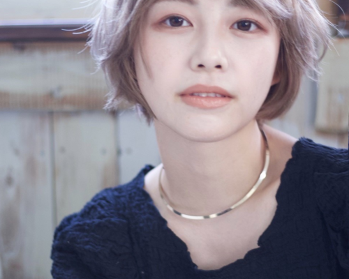 小顔フェザーバング 大人かわいい ウルフボブ 20代30代40代
